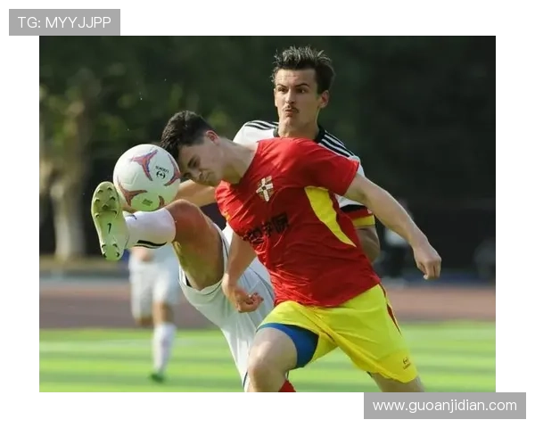 足球明星艺名全解析及相关图片展示让你更了解他们的魅力与风采